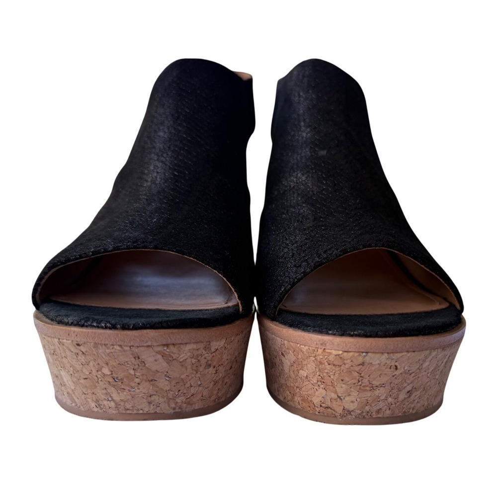NWT Johnston & Murphy Jade Wedge Sandals, Black Snake Print Cork Wedge, Size 9 - Picture 2 of 10